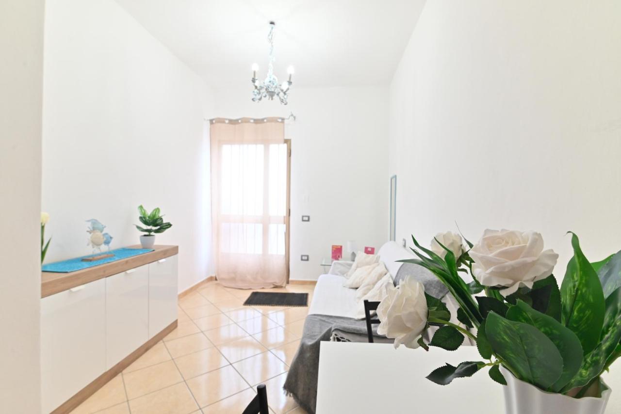 Izzhome Flamingo Pula Zewnętrze zdjęcie